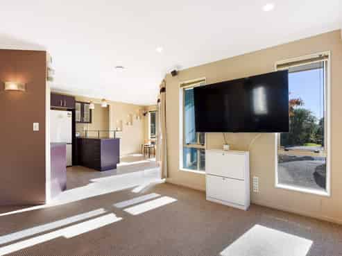 5 Ben Bracken Place, Bishopdale