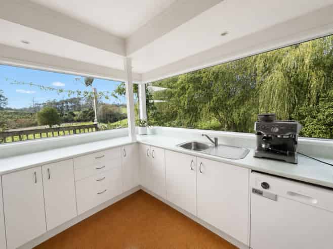 348A Horseshoe Bush Road, Dairy Flat