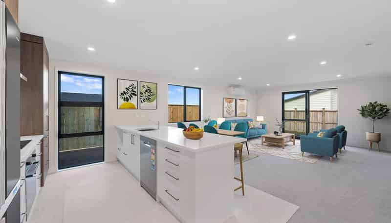10B Cronshaw Road, Karaka