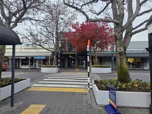 Well-Positioned Retail Opportunity on High Street