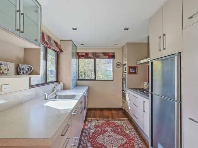2 Danvers Street, Havelock North