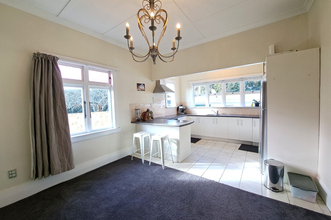 Spacious Family home and garden. - Vista 3