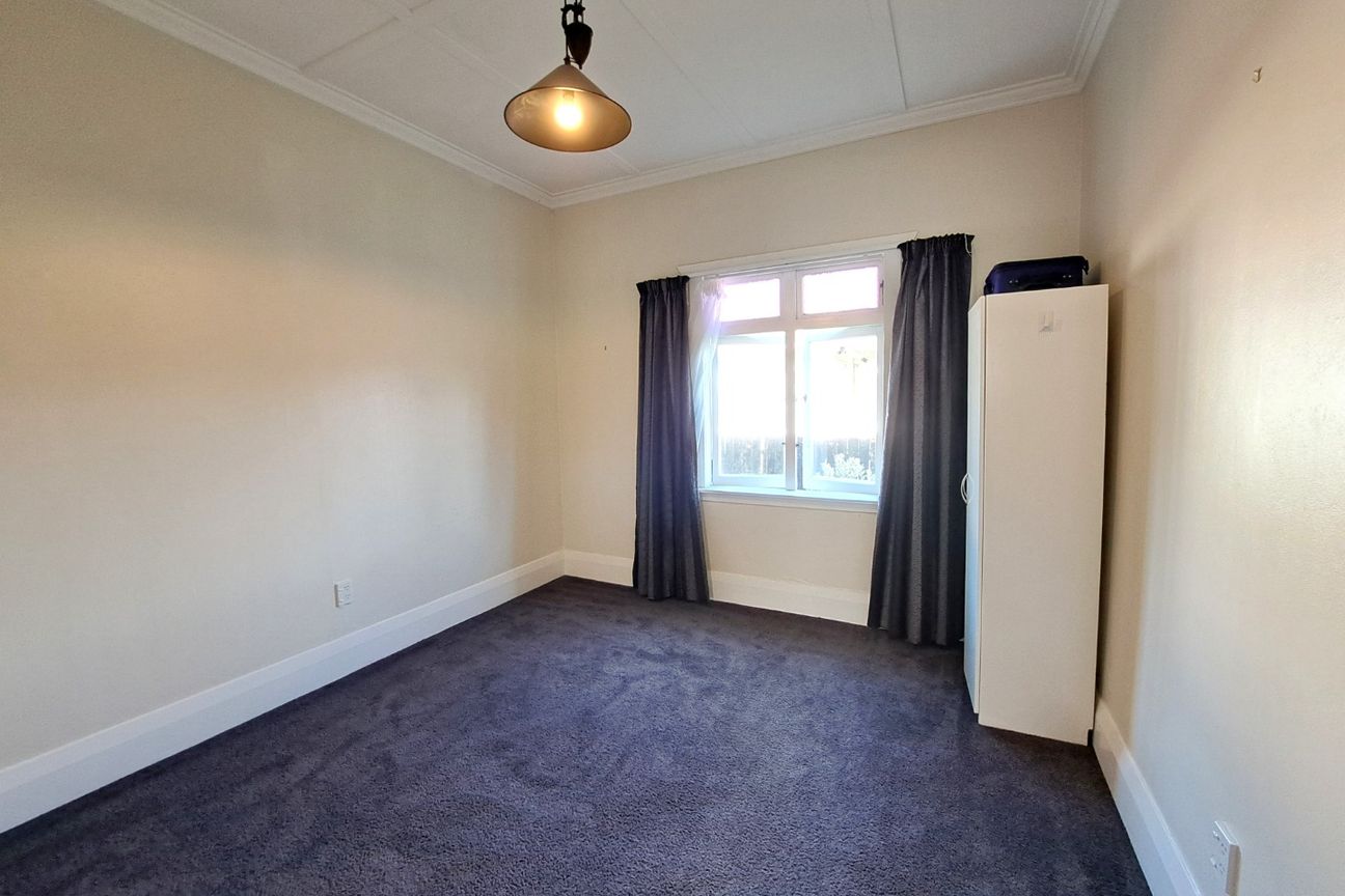 Spacious Family home and garden. - Vista 6