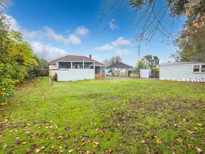 10 Chisholm Street, Huntly