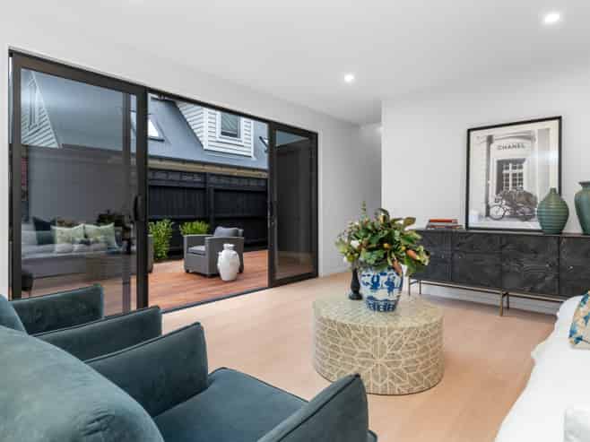 17 Shrewsbury Street, Merivale