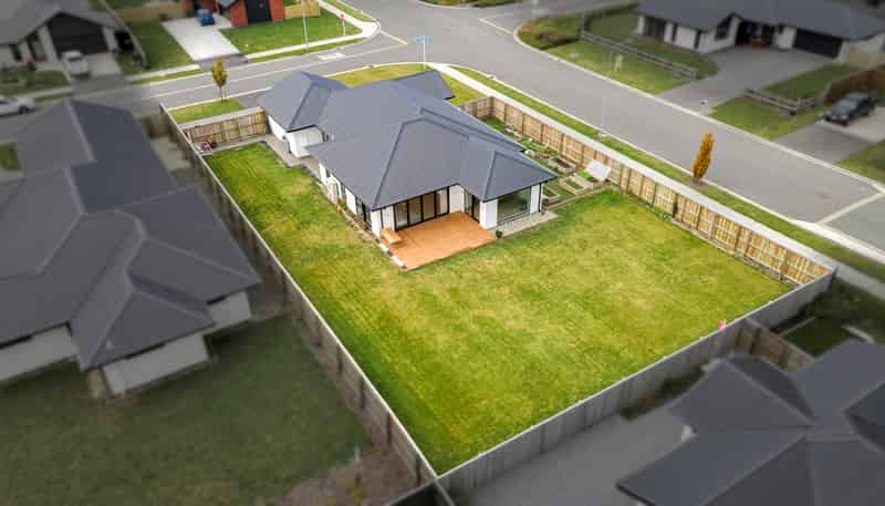 35 Graeme Foote Street, Darfield