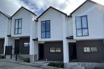 3/3 Fairdale Place, Birkdale