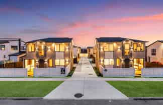 4/39 Central Avenue, Papatoetoe