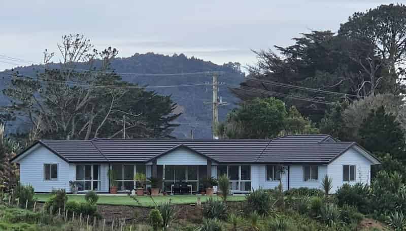 372 Whitehills Road , Dairy Flat