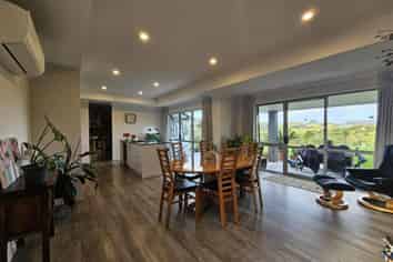 372 Whitehills Road , Dairy Flat