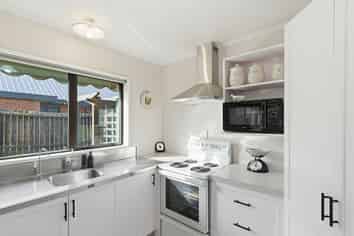1/51 Peter Street, Ashburton