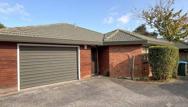 2/11 Wapiti Avenue, Epsom