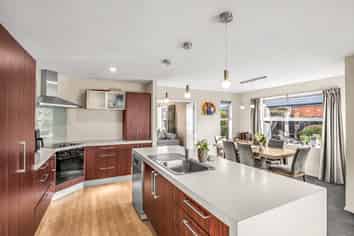 200 Harrison Street, Allenton