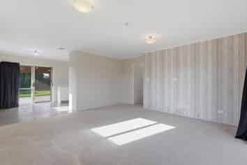 9 Checketts Place, Papamoa
