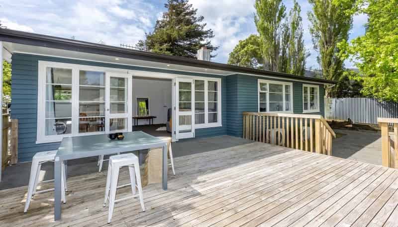2/46 Montgomery Street, Stokes Valley