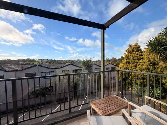 8/8 Flynn Street, Birkdale