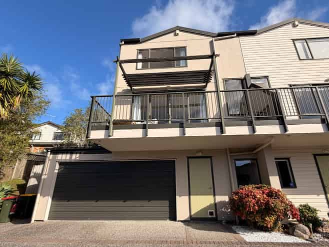 8/8 Flynn Street, Birkdale
