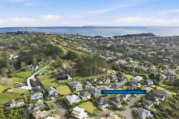  33 Bella Vista Drive, Gulf Harbour