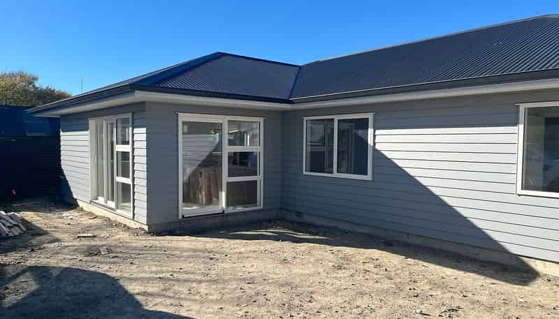 a/17 Hollows Crescent, Takaro
