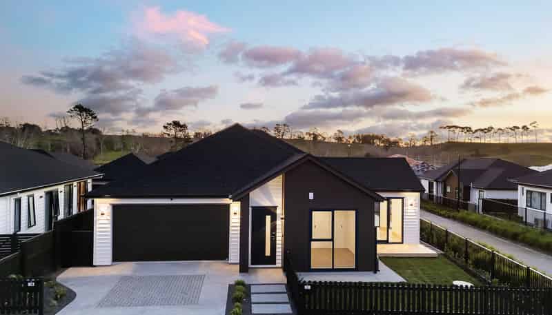 13 Tipu Crescent, Milldale
