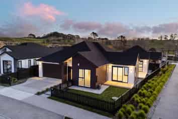 13 Tipu Crescent, Milldale