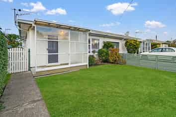 3/401 Knight Street, Hastings
