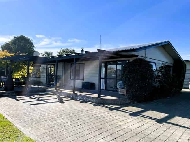 9 Grant Street, Havelock North