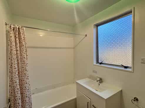 2/68A Miro Street, Trentham