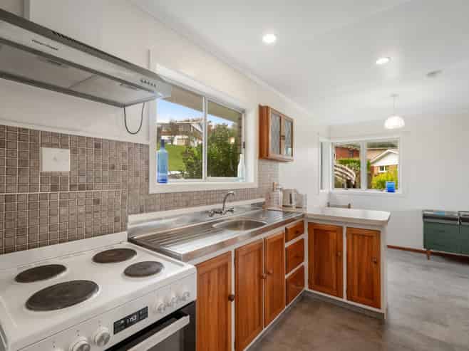 113 Kingsford Place, Thames