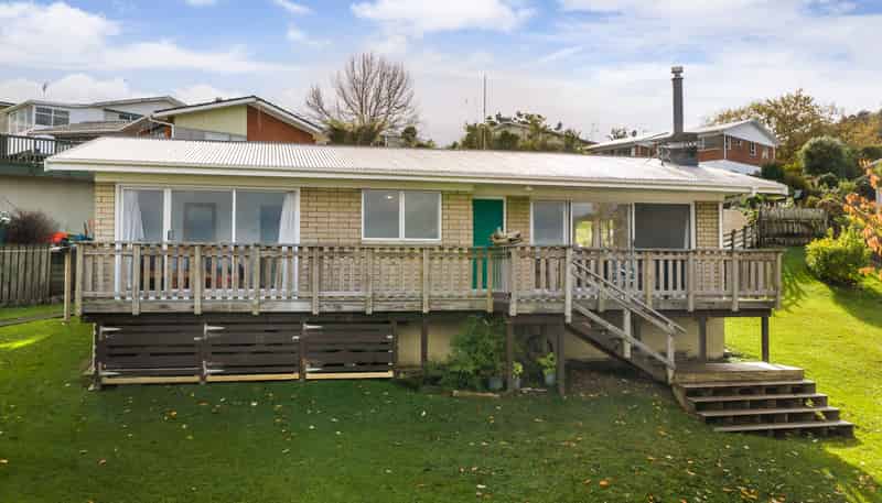 113 Kingsford Place, Thames