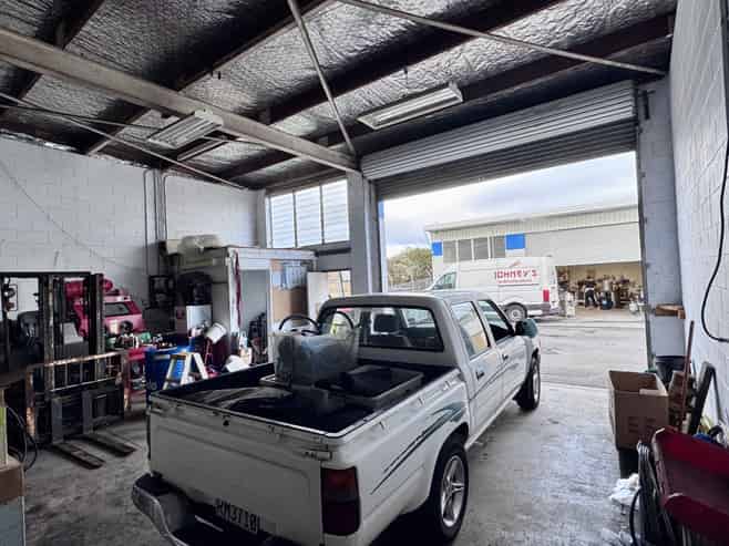 Affordable trade unit