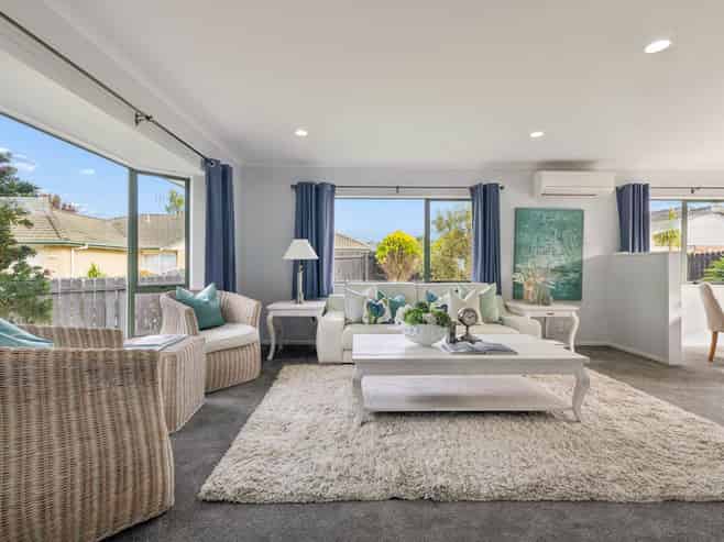15  Lushington Place, Huntington Park