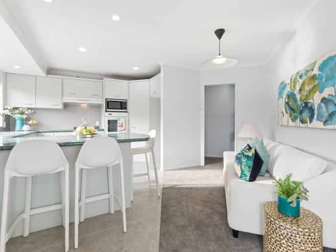 15  Lushington Place, Huntington Park