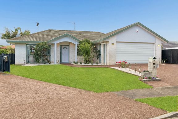 15 Lushington Place, Huntington Park, Auckland