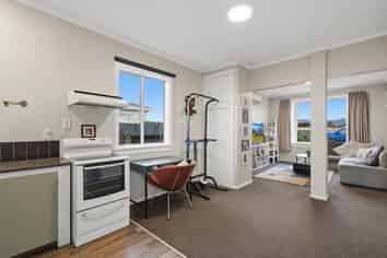 5 Stirling Street, Windsor