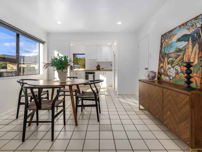 5 Edward Court, Raumati South
