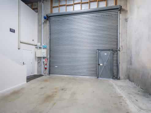 Modern Industrial Unit