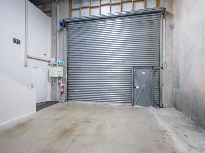 Modern Industrial Unit