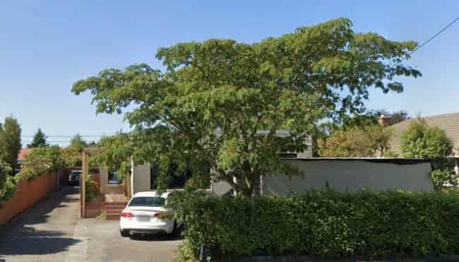 82 Racecourse Road, Sockburn
