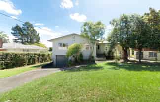23 Sherwood Avenue, Te Atatu South