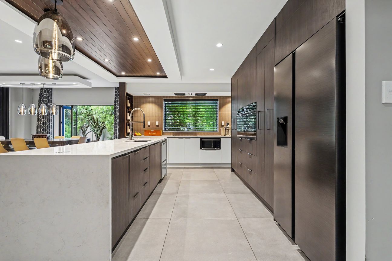 Superior Living Exceptional Location $995K-$1.165M - Bild 4