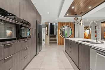 1 Sharnbrook Lane, Casebrook