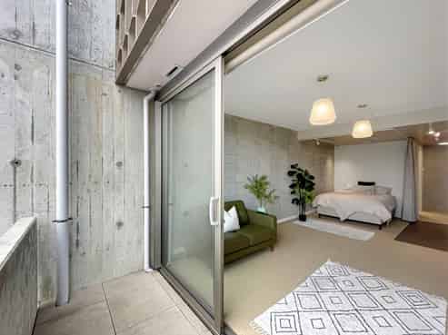 112/2 Campbell Terrace, Petone