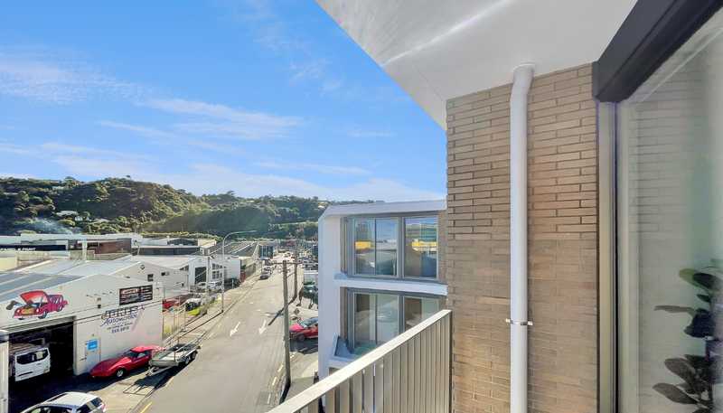 302/2 Campbell Terrace, Petone