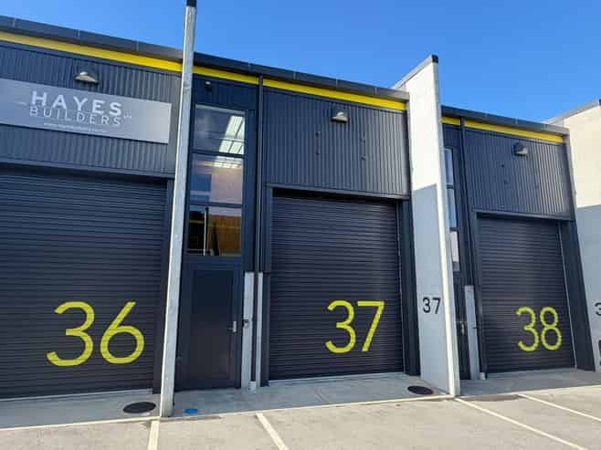 Ironworks versatile Westgate unit
