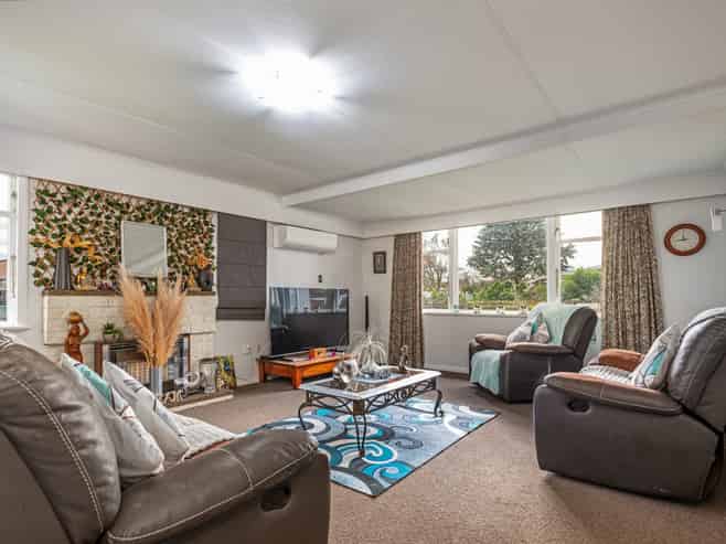 12 Moray Place, Highbury