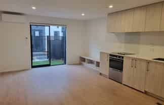 6/245 Moorhouse Avenue, Sydenham