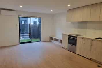 6/245 Moorhouse Avenue, Sydenham