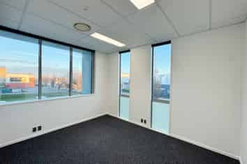 Hornby Office 
