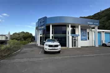 Ngauranga office and warehouse mix
